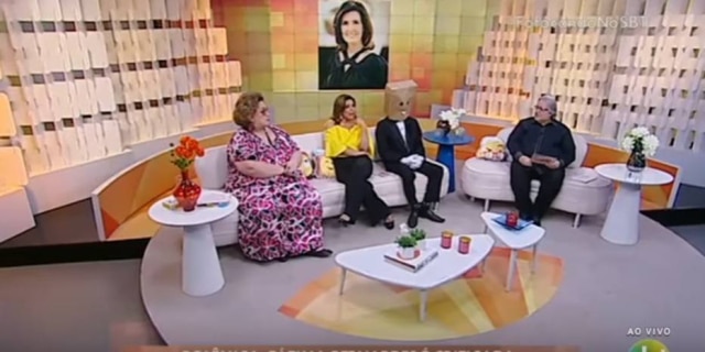 Reprodução/SBT 'Fofocando' tem atritos entre os apresentadores.