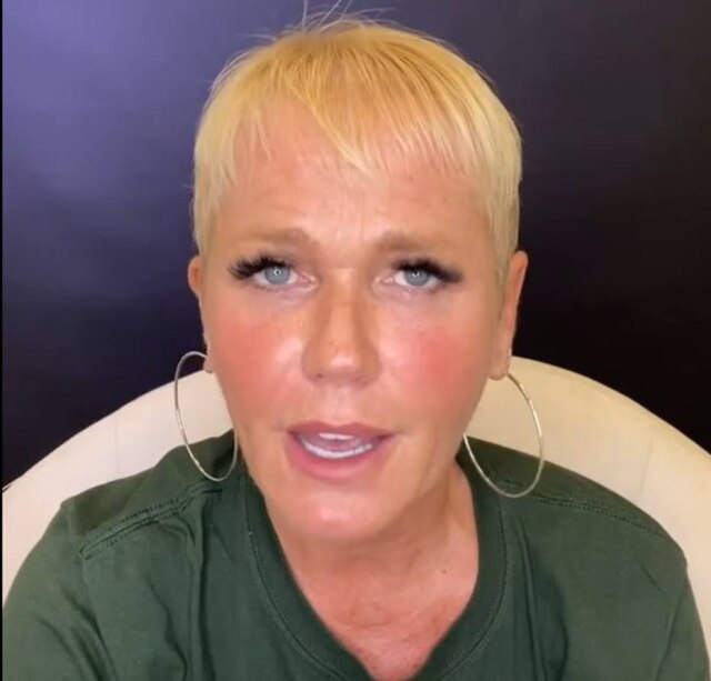 Reprodução/Instagram Xuxa usou o Instagram para se desculpar de frase polêmica envolvendo presos e testagem de vacinas.