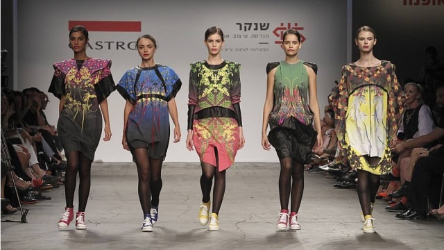 Rafi Daloya via The New York Times Peças do estilista Rowan Shaaban para Shenkar 2014