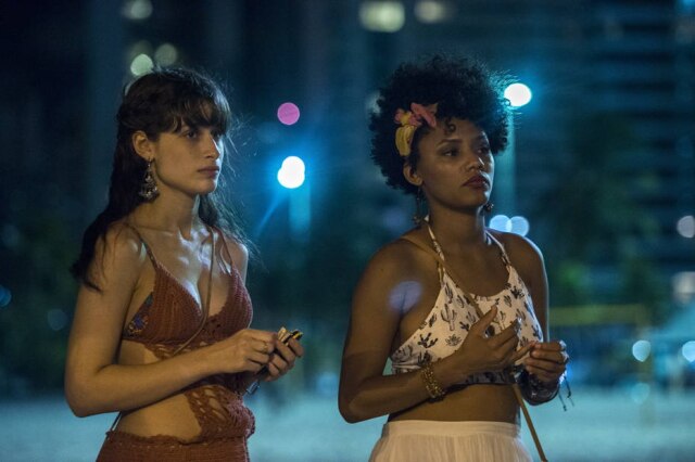 Divulgação/Globo Luisa Arraes e Jéssica Ellen em cena da série 'Justiça'