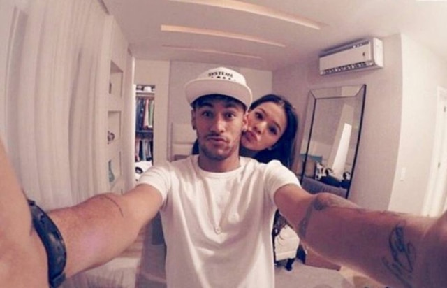 Reprodução/Instagram Bruna Marquezine e Neymar foram vistos em diversas ocasiões juntos durantes as festas de fim de ano