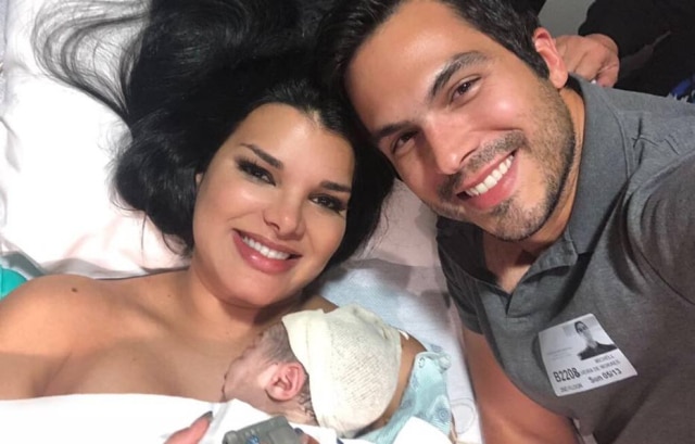 Instagram/@julianealmeida Juliane Almeida ao lado do marido Michael Moraes e do filho Michael