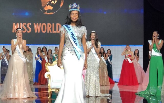 Twitter / @missworldltd A vencedora de 2019, a jamaicana Toni-Ann Singh (foto), continua sendo a detentora da coroa, já que o Miss Mundo não foi realizado no ano passado por conta da pandemia.