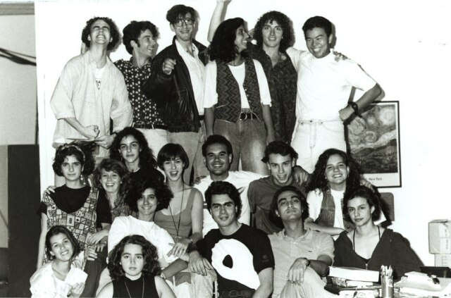 Ana Carolina Fernandes / Estadão Primeira geração de VJs da MTV Brasil em foto de dezembro de 1990