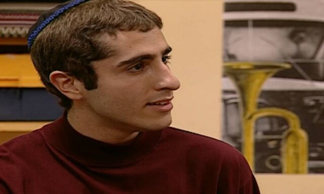 Reprodução de 'Sandy e Junior' (1999) / Globo Marcos Mion como Max na 1ª temporada de 'Sandy e Junior', exibida pela Globo em 1999