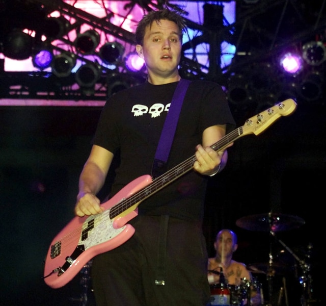 Ethan Miller/Reuters Mark Hoppus, baixista da banda Blink-182, conta que não foi reconhecido por fãs que usavam a camiseta da banda.