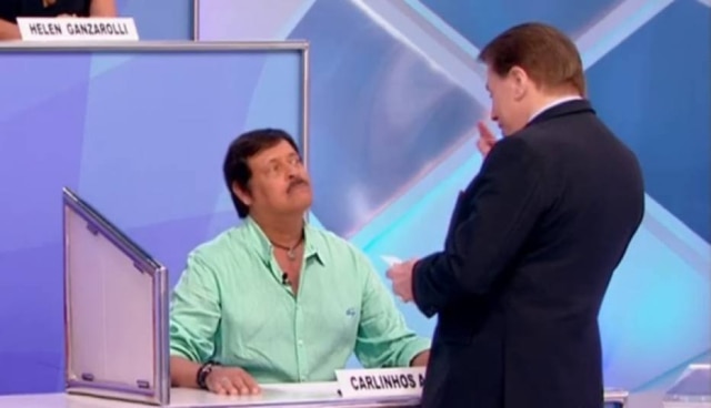 Reprodução de cena/SBT Carlinhos Aguiar no 'Jogo dos Pontinhos'.