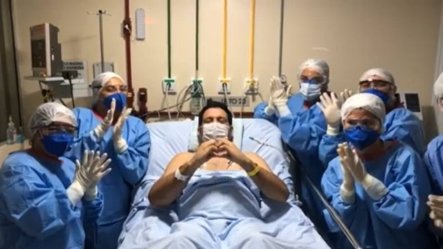 Instagram / @neyarapinheiro Marcelo Magno apareceu em vídeo acordado e fazendo um coração com as mãos