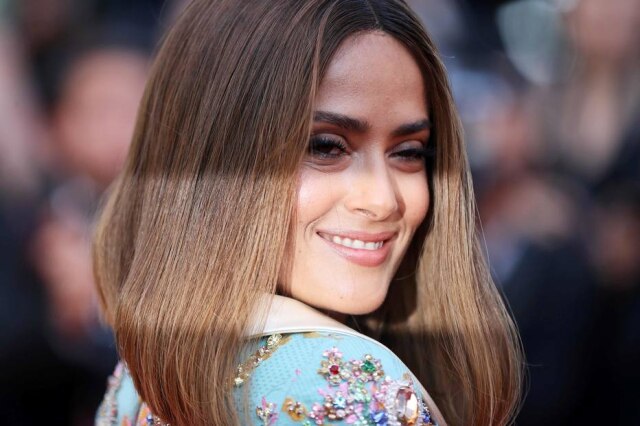 Valey Hache/ AFP Na foto, a atriz Salma Hayek em Cannes