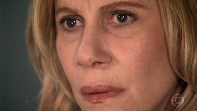 Cena da novela 'Senhora do Destino'/Globo Nazaré apareceu confusa, mas sem as fórmulas matemáticas
