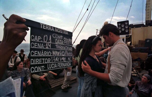 Sebastião Moreira / Estadão Gravação de 'Terra Nostra' no navio SS Shiedhall, em Southampton, em julho de 1999.