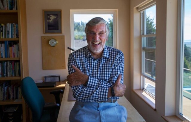Ruth Fremson|NYT Conhecido como "o gourmet galopante" na TV americana, Graham Kerr leva uma vida menos acelerada aos 83 anos.