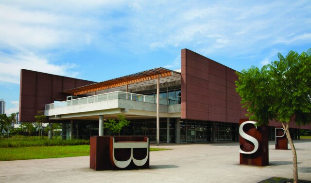 Biblioteca São Paulo A Biblioteca São Paulo, na Av. Cruzeiro do Sul, 2.630 - Estação Carandiru do Metrô - Linha Azul.