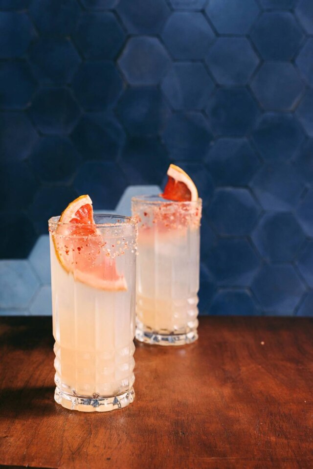 Lucas Terribili Paloma. Drinque com tequila e refrigerante artesanal de grapefruit, do Lupe Bar y Taqueria