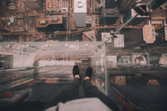 Unsplash É importante considerar também o perigo real que um medo faz você evitar