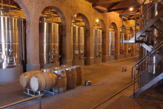 Mônica Nóbrega|Estadão Tanques de fermentação da vinícola argentina Terrazas de los Andes, em Mendoza