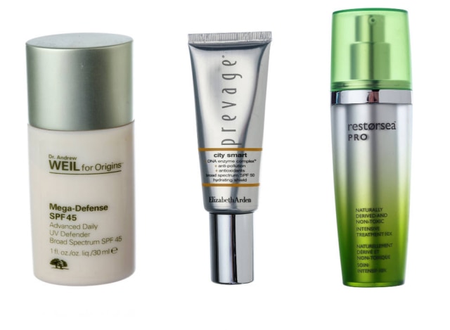 Divulgação Da esquerda para a direita: Dr. Andrew Weil for Origins Mega-Defense SPF 45 Advanced UV Defender; Elizabeth Arden Prevage City Smart; Restorsea PRO Intensive Treatment 10X