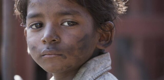 Divulgação O indiando Sunny Pawar é protagonista do filme 'Lion'
