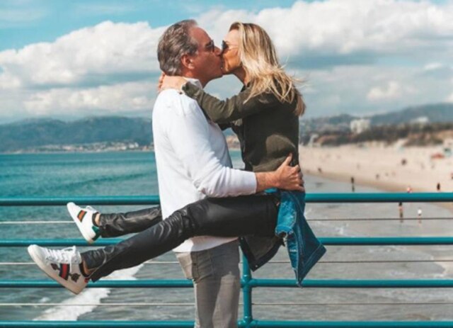 Instagram/@anapaulasiebert Roberto Justus e a esposa, Ana Paula Siebert, em viagem romântica