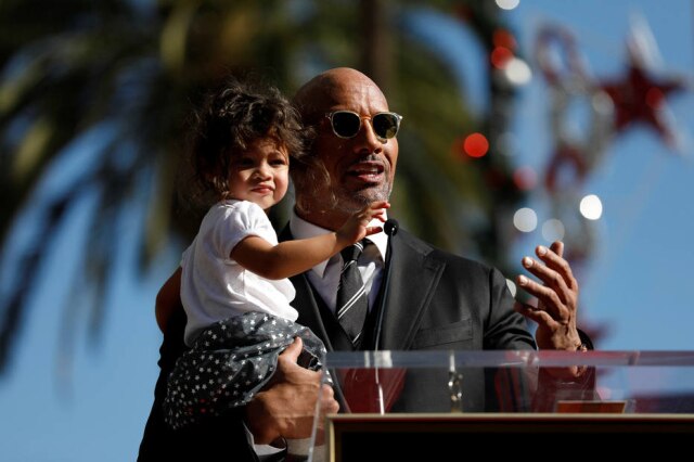 REUTERS/Mario Anzuoni Dwayne Johnson e sua filha Jasmine Lia.