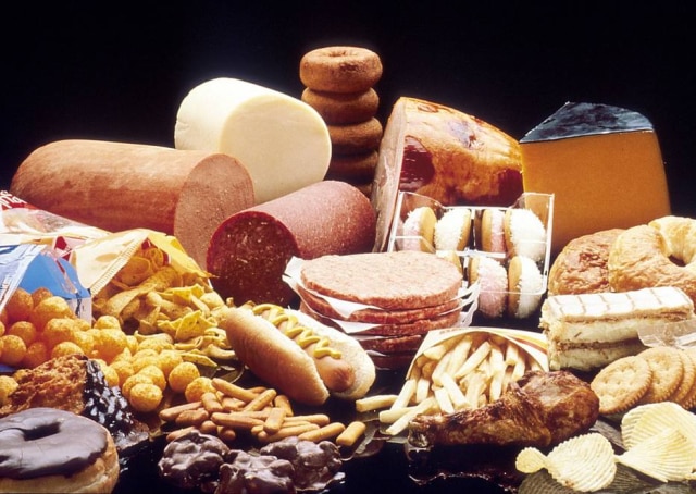 Pixabay A gordura saturada é amplamente utilizada pela indústria de alimentos para oferecer características como crocância, maciez ou palatabilidade.