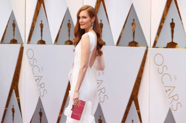 REUTERS/Mike Blake Darby Stanchfield apenas deixou o cabelo para o lado.