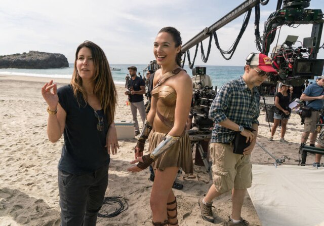 Clay Enos / DC Comics Novo projeto da NBC promete dar mais chances a mulheres de dirigirem produções feitas pela emissora norte-americana.