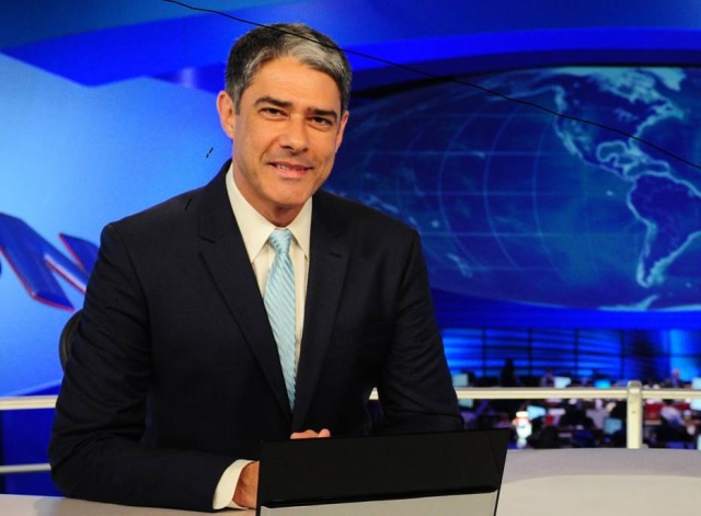 João Cotta/Globo/Divulgação William Bonner quebrou o pé e vai ficar alguns dias fora da bancada do 'Jornal Nacional'.