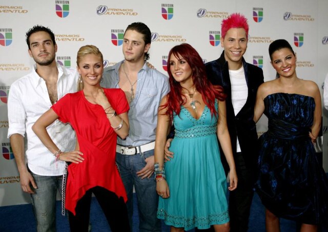 REUTERS/Carlos Barria Novo RBD? Produtor do grupo, que acabou em 2009, está fazendo testes com jovens para uma nova banda.