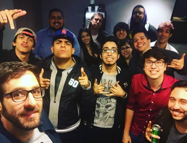 Reprodução/Twitter 'Internet - O Filme' terá participação de youtubers.