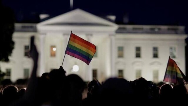 REUTERS/Joshua Roberts Vigília em frente à Casa Branca, em 12 de junho de 2016, após massacre em balada gay de Orlando