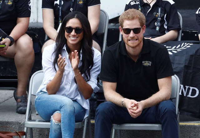Mark Blinch / Reuters A família real confirmou o relacionamento entre Harry e Meghan em novembro de 2016