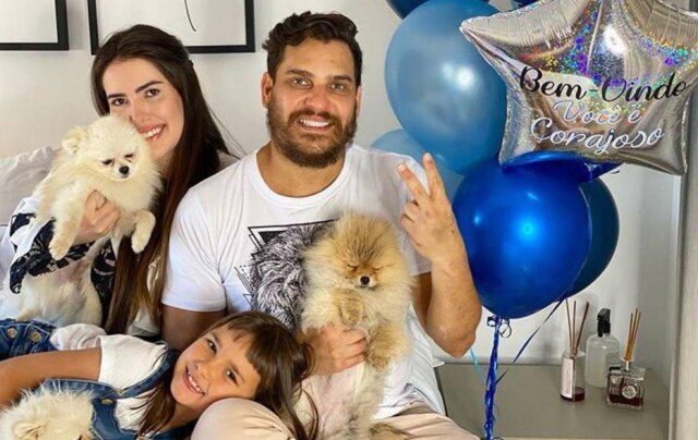 Reprodução Instagram/ @cauanec Cauan, da dupla com Cleber, recebeu alta hospitalar