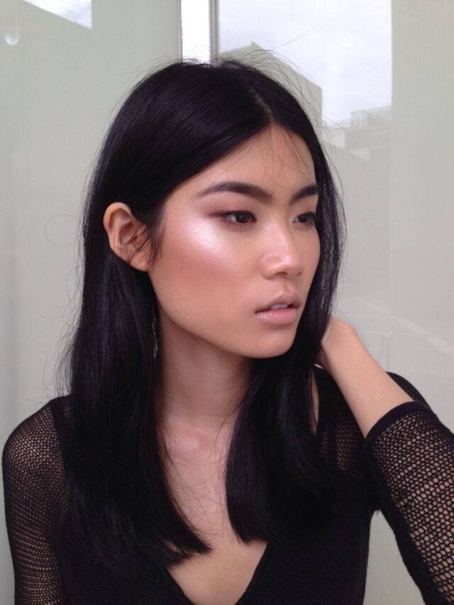 makeuploversunite Exemplo de como fica uma pele iluminada pela técnica