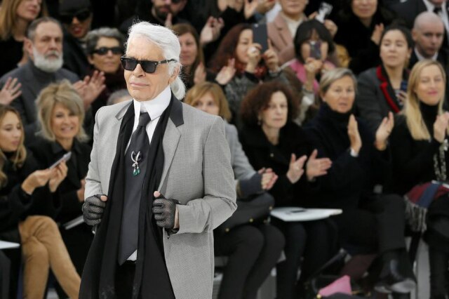REUTERS/Gonzalo Fuentes Karl Lagerfeld é diretor criativo das grifes Chanel e Fendi
