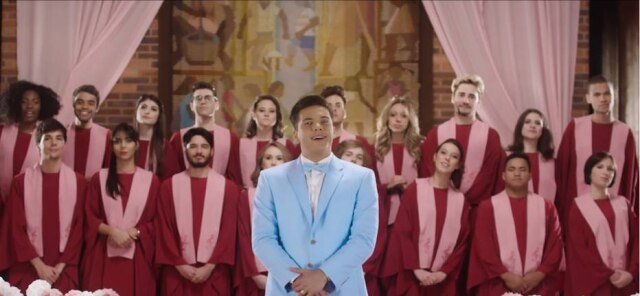 Reprodução do clipe 'Sonhei Que Tava Me Casando'/YouTube/Wesley Safadão Novo clipe de Wesley Safadão tem igreja como cenário.