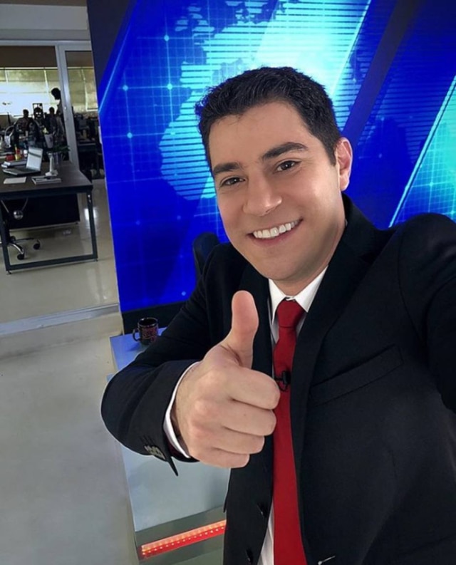 Instagram/@evaristocostaoficial Evaristo Costa de volta aos telejornais? Sim, mas apenas para uma ação da Netflix.