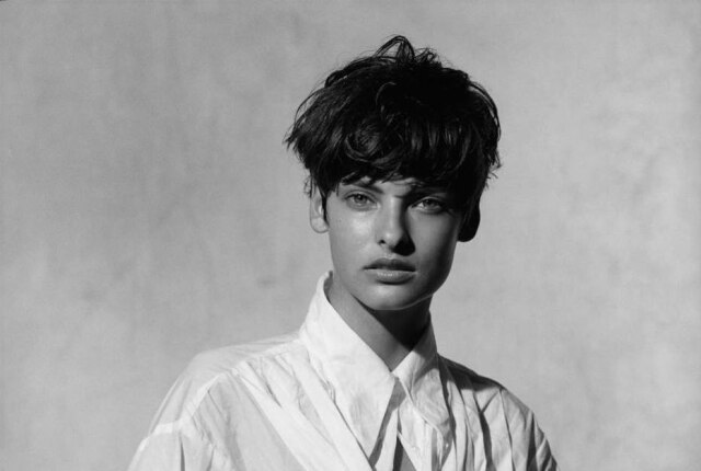 Peter Lindbergh/Vogue Itália A modelo Linda Evangelista, uma das favoritas de Liliana Gomes, fotografada por Peter Lindbergh para a 'Vogue' italiana de dezembro de 1988