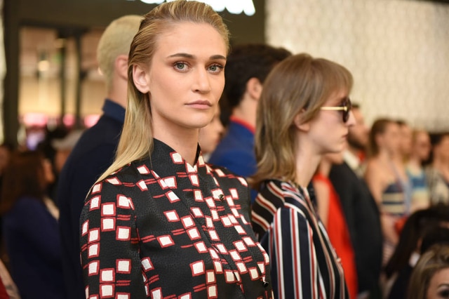 A modelo Vivi Orth foi um dos destaques da passarela