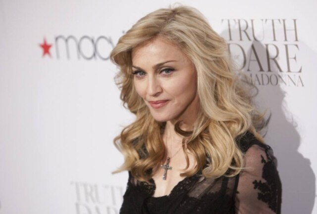 REUTERS Madonna relembra prisão do ex-marido em novo álbum.
