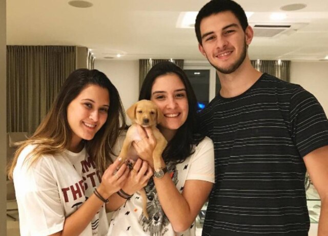 Instagram/@Lbonemer Beatriz, Laura e Vinicius são filhos de William Bonner e Fátima Bernardes.