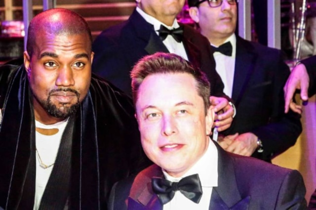 Krista Schlueter / The New York Times Kanye West ao lado de Elon Musk, em evento na cidade de Nova York, em 2015.