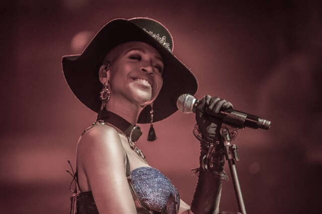 Van Campos/Fotoarena A cantora e ex-'BBB 21' Carol Conka em apresentação do álbum 'Ambulante', no Sesc Pompéia, em 2019