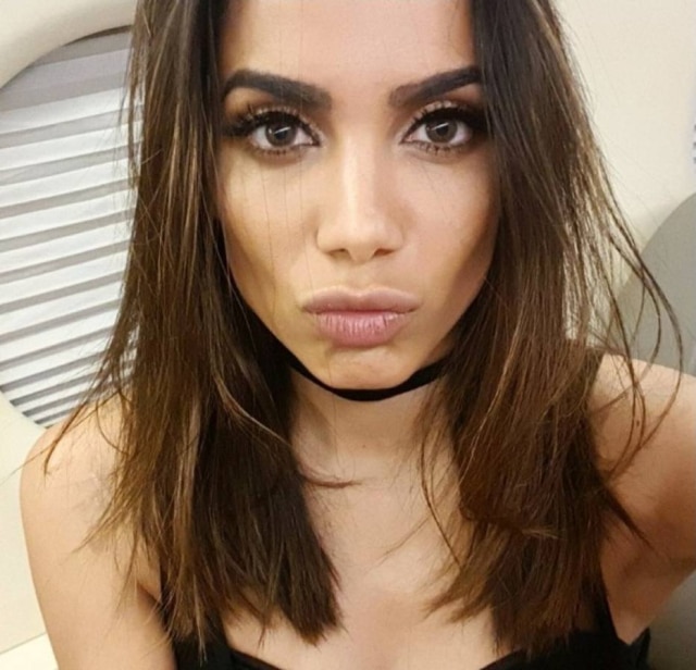Instagram.com/@anitta Cantora começou as gravações do novo clipe no Morro do Vidigal.