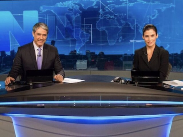 Reprodução/ Globo Renata Vasconcellos testou positivo para covid-19 e William Bonner não está com coronavírus