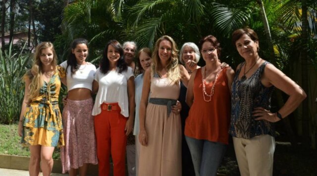 As mulheres da família: (da esq. à dir.): Luiza, Renata, Silvia, Rejane, Susana, Aline, Thais, Patricia e Ana