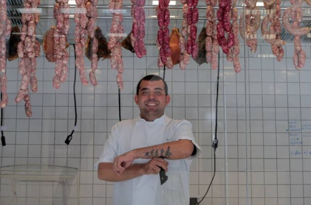 Nilton Fukuda|Estadão O chef Jefferson Rueda, d'A Casa do Porco, casa que ficou com a 8ª posição entre os melhores restaurantes da América LAtina