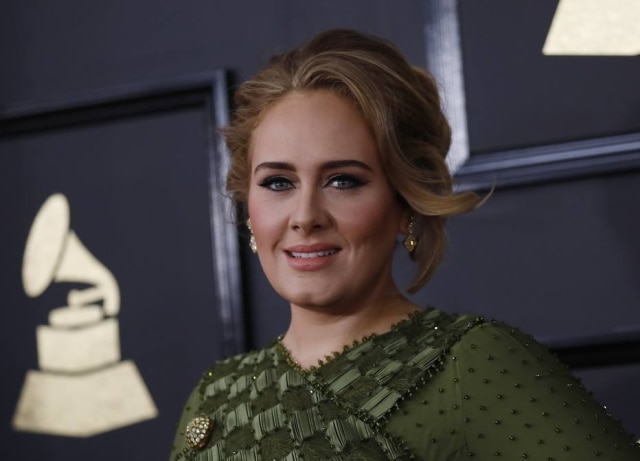 REUTERS/Mario Anzuoni Adele.