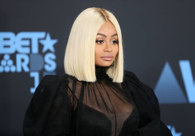 Reuters / Danny Moloshok A modelo Blac Chyna estuda processar seu ex-noivo Rob Kardashian pela publicação de fotos íntimas