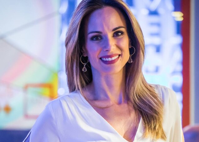 Paulo Belote/Globo/Divulgação Ana Furtado corrigiu Faustão, dizendo que nunca substituiu Ana Maria Braga no 'Mais Você', e falou que não vê demérito nas substituições.